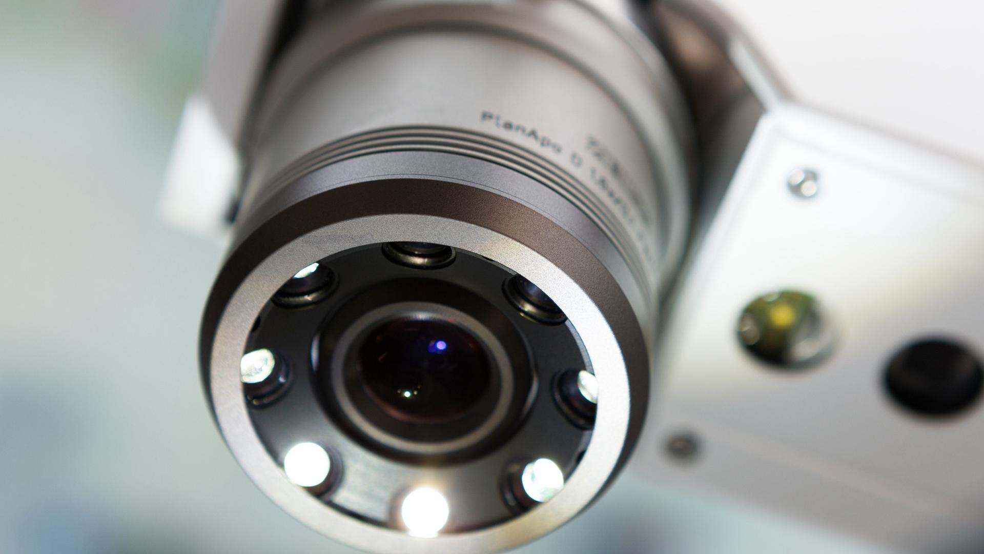 Industrielle Analysen mit Mikroskopen