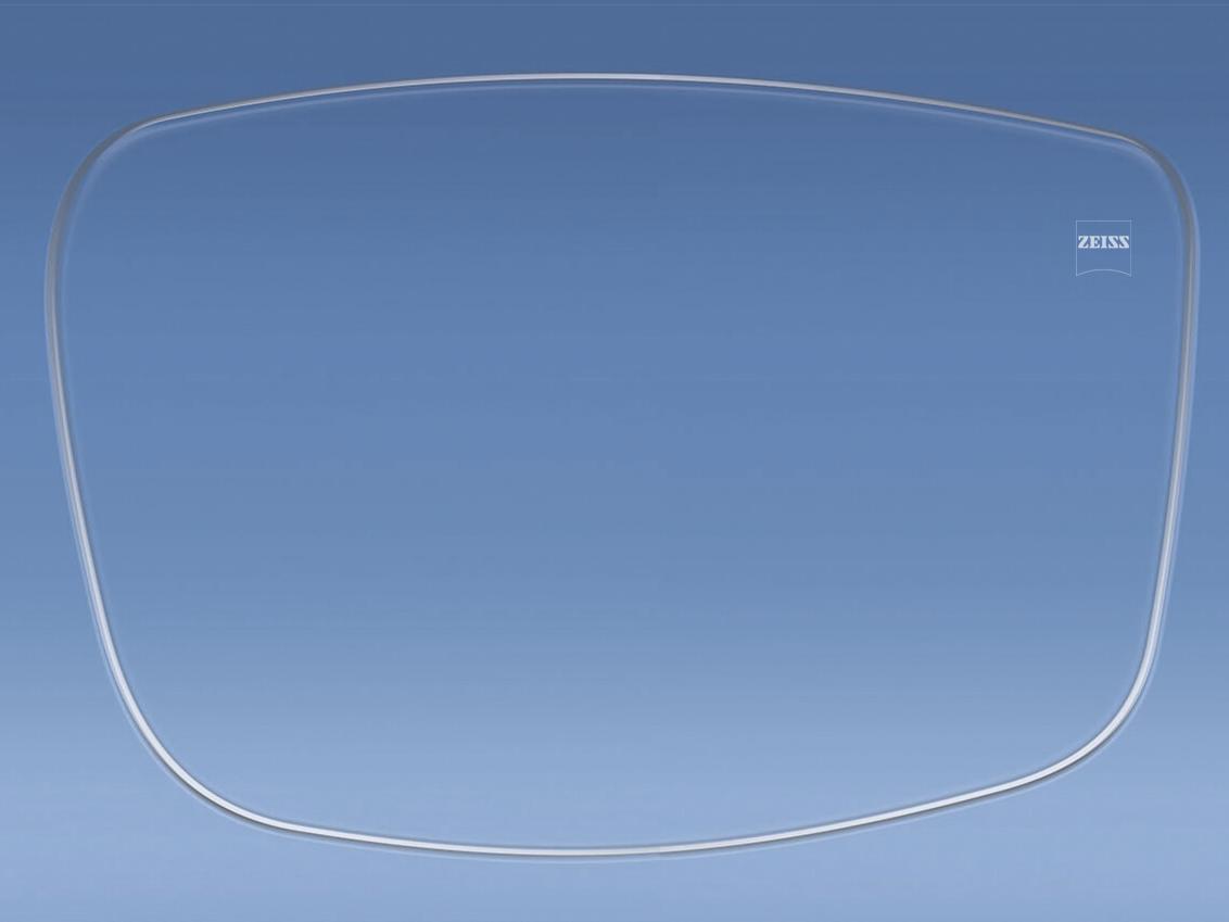 Abbildung eines Brillenglases mit und ohne ZEISS Beschichtung, die die Reinigungsfähigkeit beeinflusst